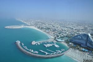 Vue sur Dubai à partir du restaurant Al Muntaha